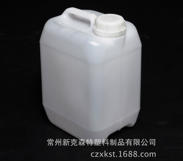 通用塑料桶直銷10l小口食用包裝塑料桶 進出口塑料桶 酒精桶 油桶 周轉(zhuǎn)桶